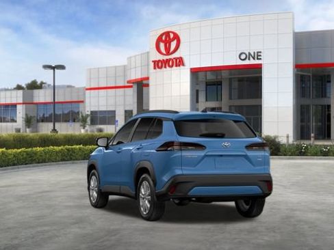 New 2026 Toyota Corolla Cross LE image 8