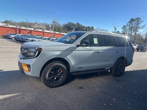New 2025 Ford Expedition Tremor image 6