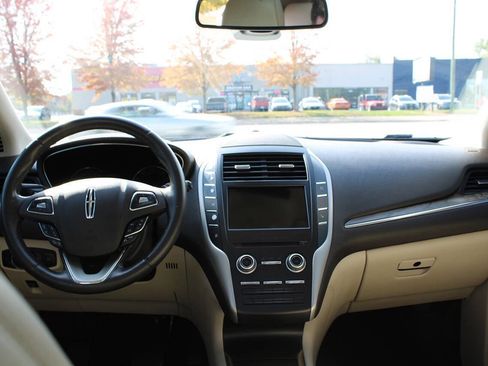 Used 2019 Lincoln MKC Reserve image 88