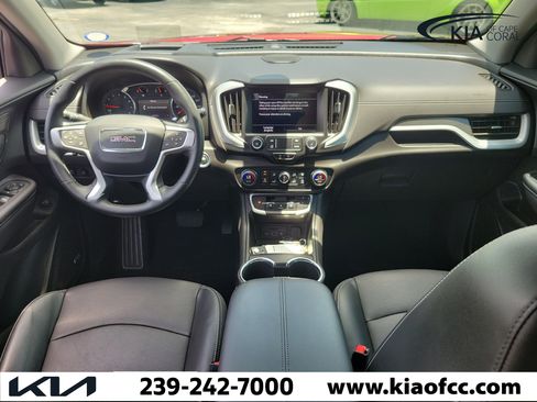 Used 2023 GMC Terrain SLT w/ Infotainment Package II FWD image 16