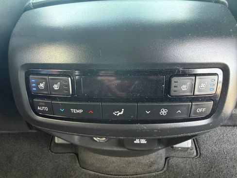 Used 2021 Hyundai Palisade Limited w/ Cargo Package AWD/4WD image 30