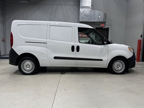Used 2021 RAM ProMaster City Tradesman FWD image 8