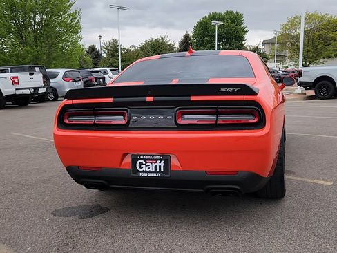 Used 2016 Dodge Challenger SRT Hellcat RWD image 16