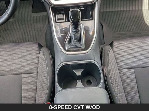 Used 2023 Subaru Outback Premium image 32