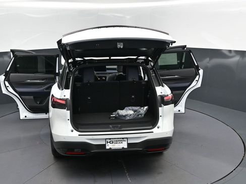 New 2026 INFINITI QX60 Sport w/ Dark Cargo Package image 29