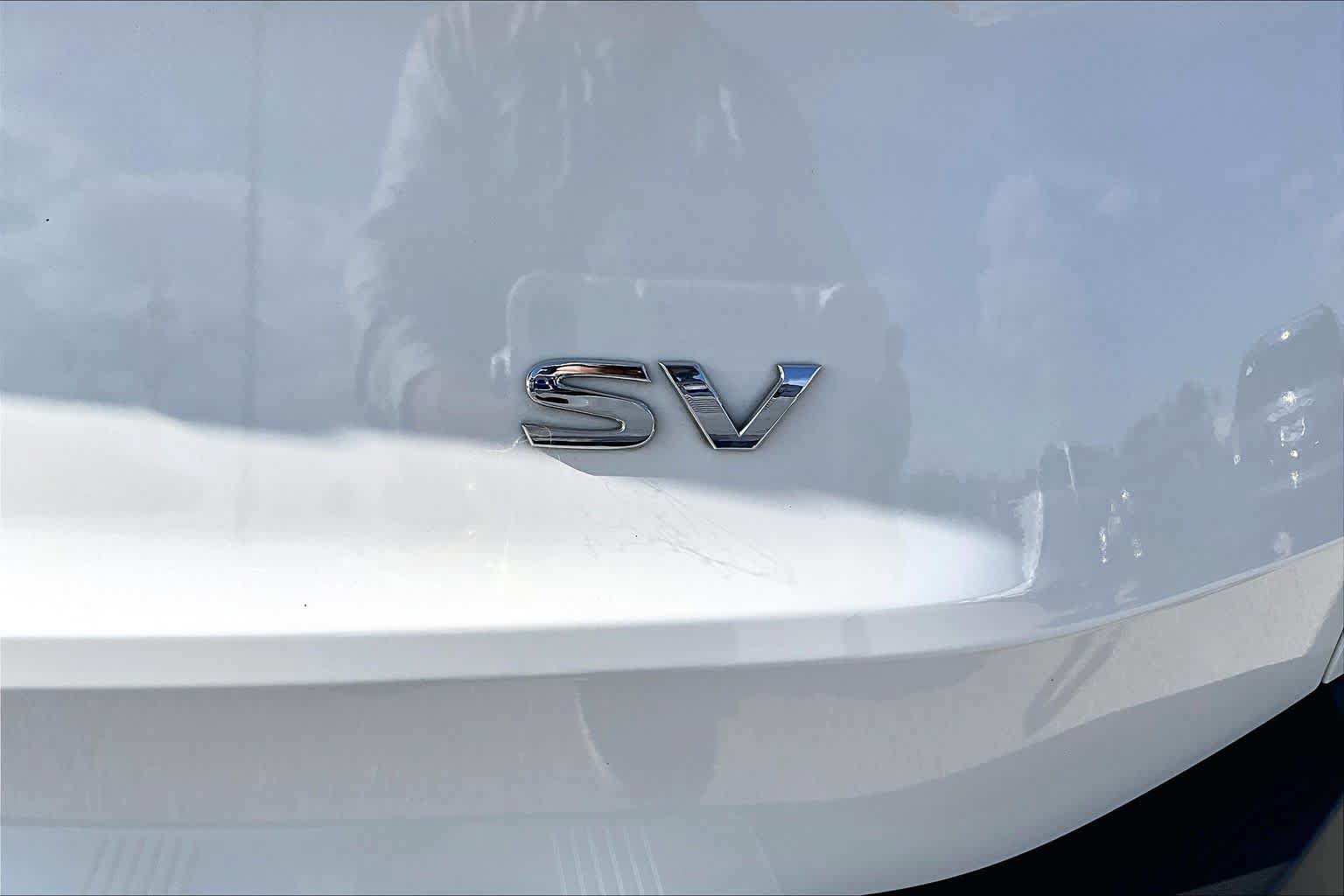 Used 2023 Nissan Rogue SV FWD image 10