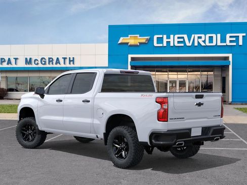 New 2026 Chevrolet Silverado 1500 Custom Trail Boss AWD/4WD image 3