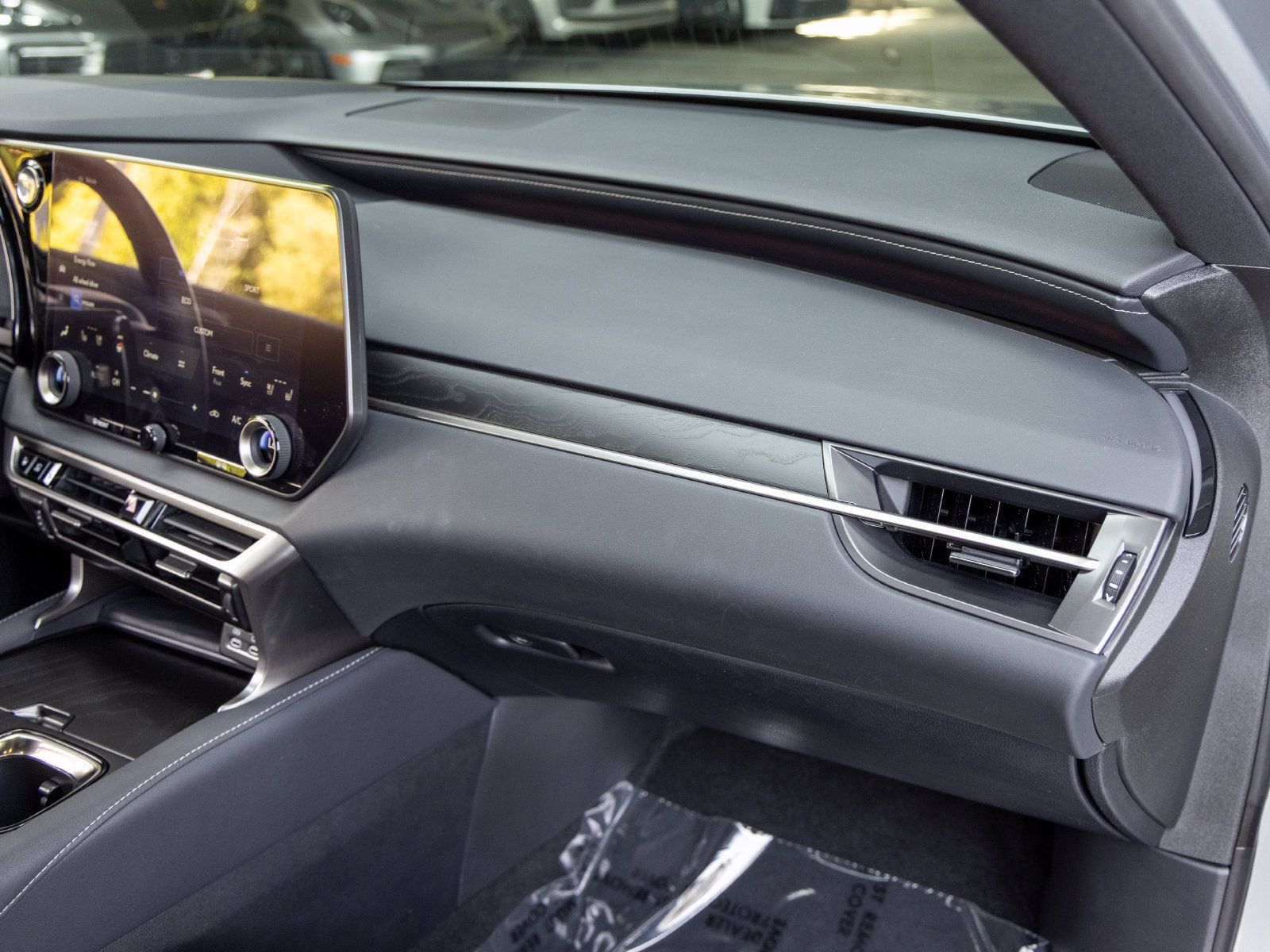 Used 2024 Lexus RX 350 w/ Convenience Package AWD/4WD image 62