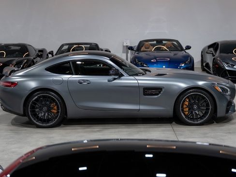 Used 2018 Mercedes-Benz AMG GT S image 7