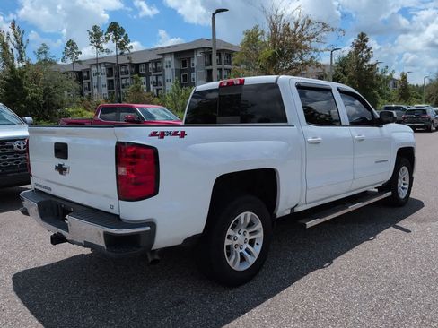 Used 2018 Chevrolet Silverado 1500 LT w/ All Star Edition AWD/4WD image 6