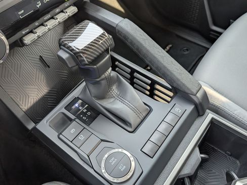 Used 2025 Toyota Tacoma SR5 RWD image 18