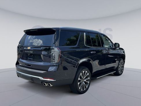 Used 2025 Chevrolet Tahoe High Country RWD image 7