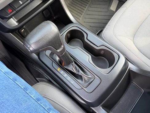 Used 2018 Chevrolet Colorado W/T w/ WT Convenience Package image 12