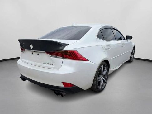 Used 2018 Lexus IS 300 AWD w/ Comfort Package image 2