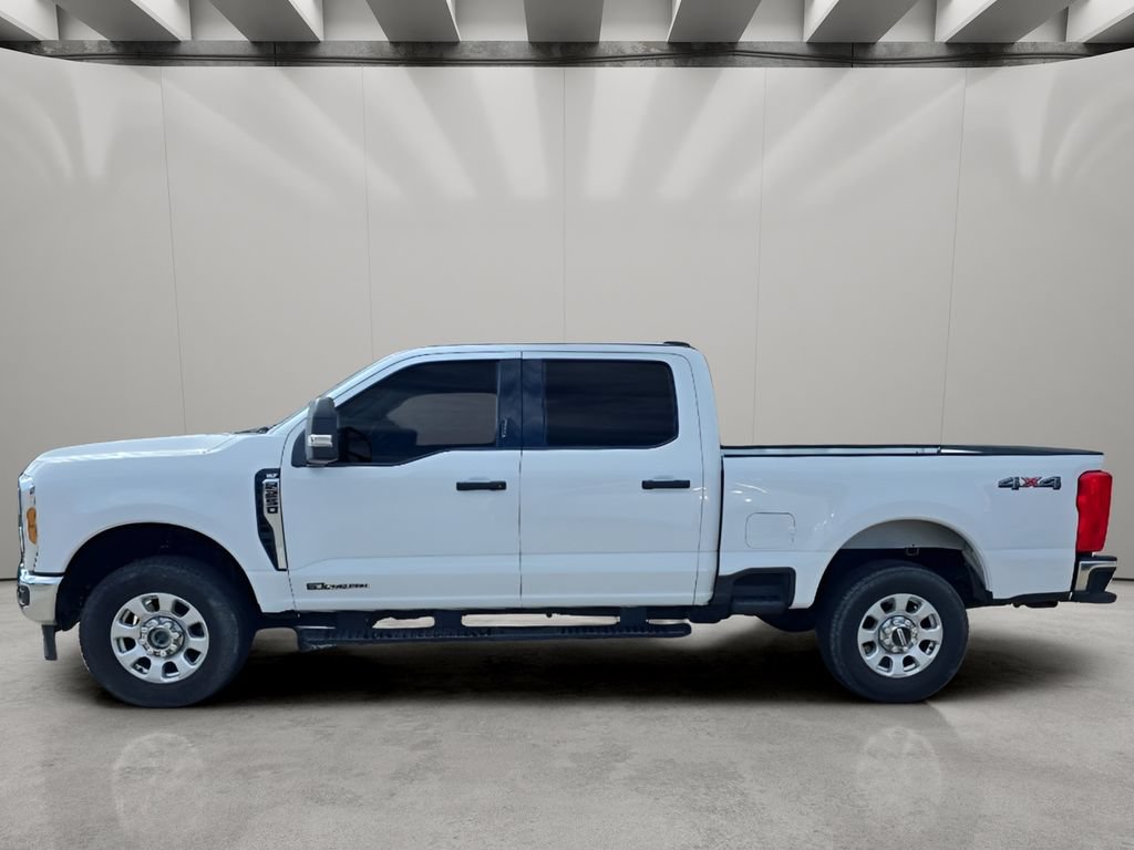 Used 2024 Ford F250 XLT AWD/4WD image 8