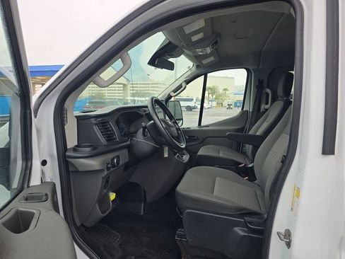 Used 2023 Ford Transit 350 XLT image 8