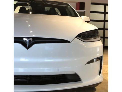 Used 2022 Tesla Model X Long Range image 5