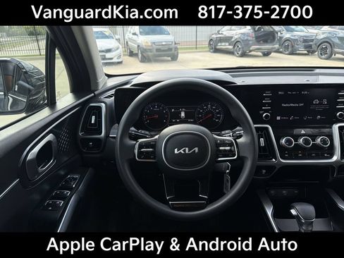 Certified 2022 Kia Sorento LX FWD image 13