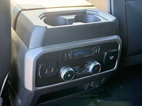 Used 2020 Ford Expedition XLT w/ Equipment Group 202A image 16