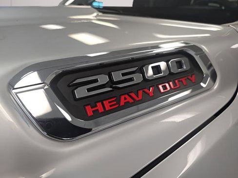 New 2026 RAM 2500 Tradesman AWD/4WD image 32
