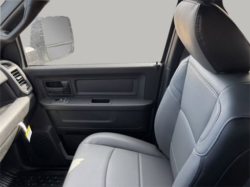 New 2026 RAM 3500 Tradesman w/ Chrome Appearance Group A image 17