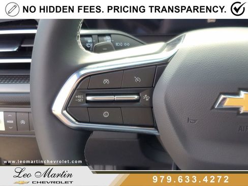 New 2026 Chevrolet Traverse LT w/ Driver Confidence Package FWD image 22