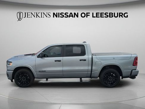 Used 2025 RAM 1500 Limited AWD/4WD image 11