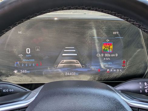 Used 2025 Chevrolet Equinox LT FWD image 22