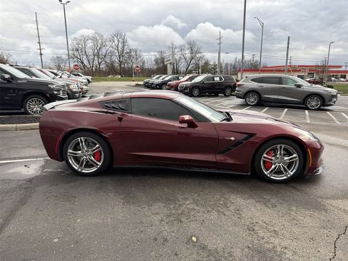 Used 2016 Chevrolet Corvette Stingray Coupe w/ Battery Protection Package image 9