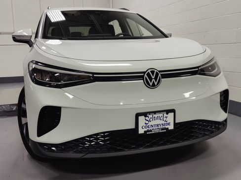 Certified 2023 Volkswagen ID.4 2WD image 2