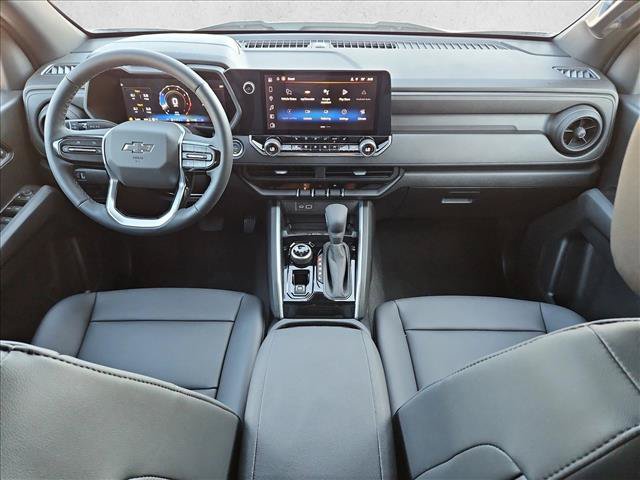 New 2026 Chevrolet Colorado Trail Boss w/ Midnight Edition AWD/4WD image 15