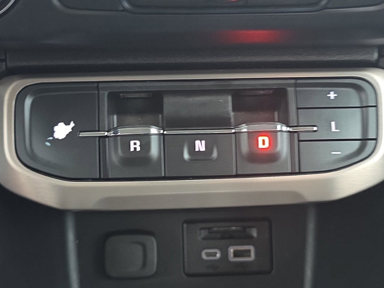 Used 2020 GMC Acadia Denali w/ Trailering Package AWD/4WD image 42