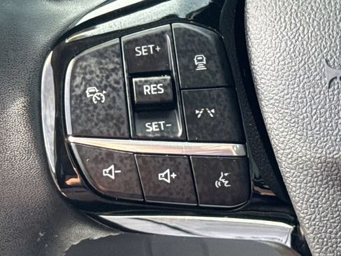 Used 2023 Ford Escape SE w/ PHEV Premium Package FWD image 35