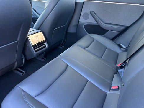Used 2024 Tesla Model 3 Standard Range RWD image 19