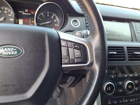 Used 2016 Land Rover Discovery Sport HSE AWD/4WD image 13
