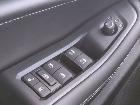 New 2026 Jeep Grand Cherokee Limited image 25