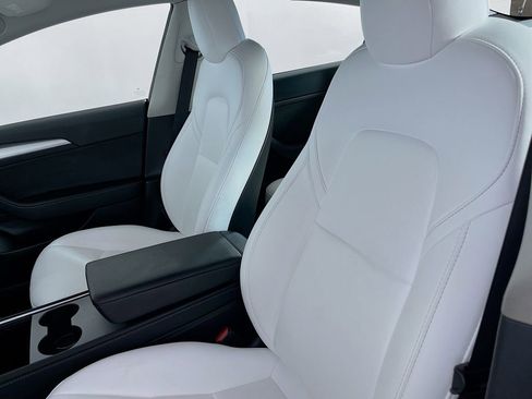 Used 2023 Tesla Model 3 Standard Range RWD image 25