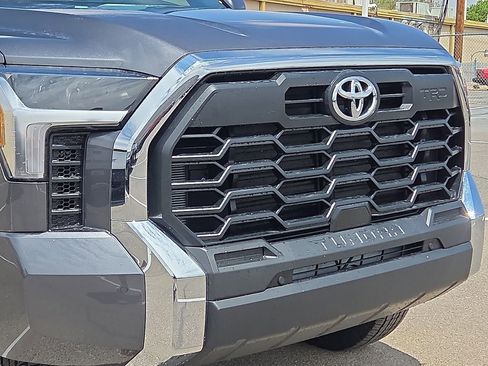 New 2026 Toyota Tundra SR5 AWD/4WD image 7