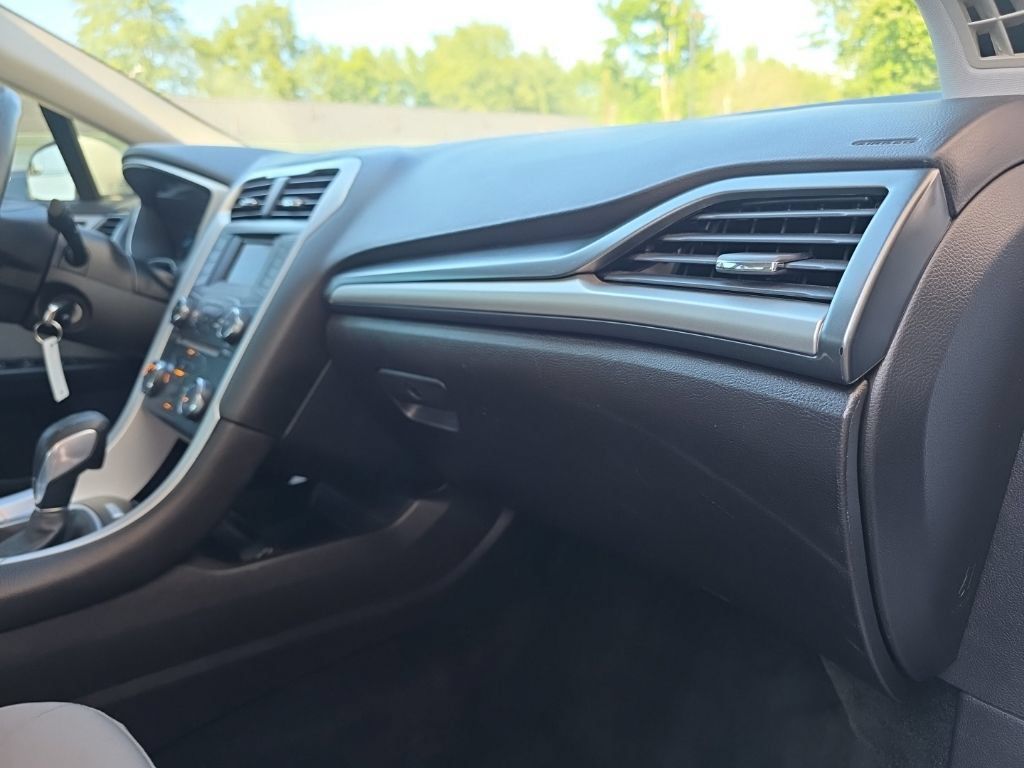 Used 2016 Ford Fusion S FWD image 21