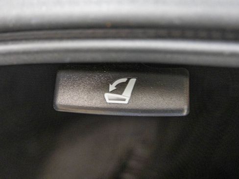 Used 2013 Subaru Legacy 2.5i Premium image 38