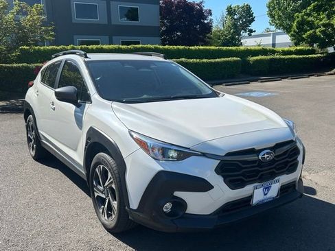 Used 2024 Subaru Crosstrek 2.0i Premium w/ Crosstrek Mirror Package AWD/4WD image 1