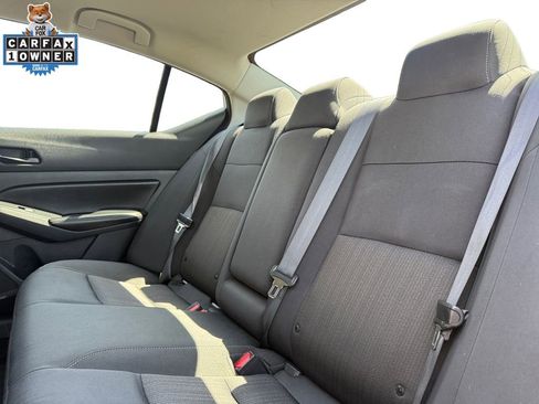 Used 2024 Nissan Altima 2.5 SV image 14