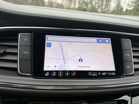 Used 2023 Buick Enclave Avenir AWD/4WD image 18