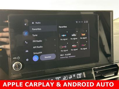 Used 2025 Toyota Sienna LE