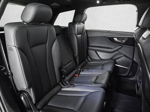 Certified 2025 Audi Q7 3.0T Premium Plus w/ Premium Plus Package image 21