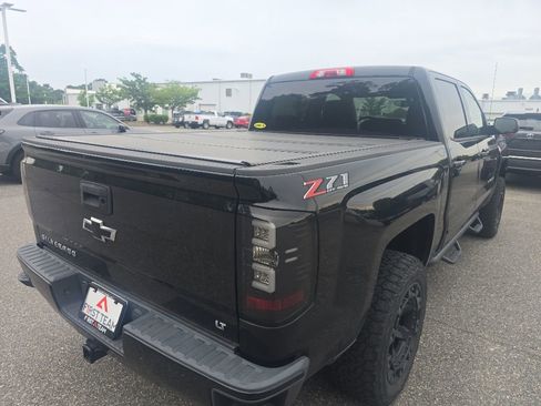 Used 2018 Chevrolet Silverado 1500 LT w/ All Star Edition AWD/4WD image 5