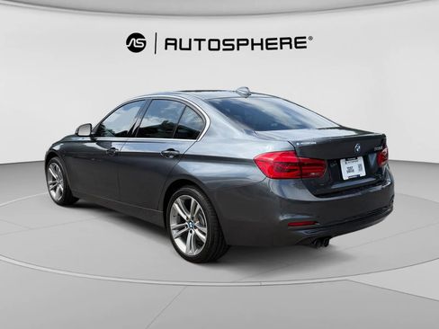 Used 2018 BMW 330i Sedan RWD image 5