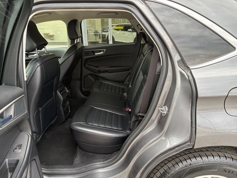 Used 2024 Ford Edge SEL AWD/4WD image 21