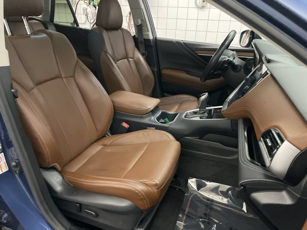 Used 2020 Subaru Outback Touring AWD/4WD image 23