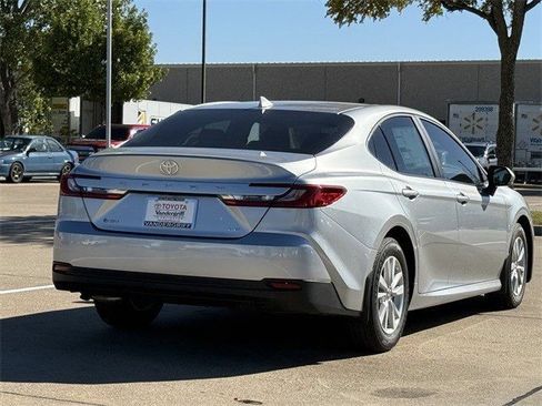 New 2026 Toyota Camry LE FWD image 4